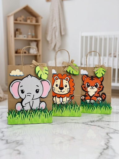 Handcrafted jungle safari party favour bags with 3D animals
